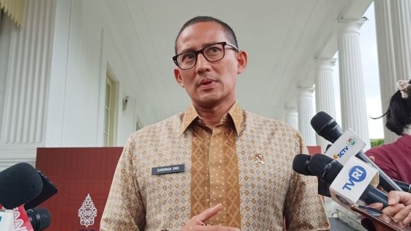 Loyal-pada-Prabowo-dan-Gerindra-Sandiaga-Uno-Dinilai-Amankan-Posisi-Menparekraf.j