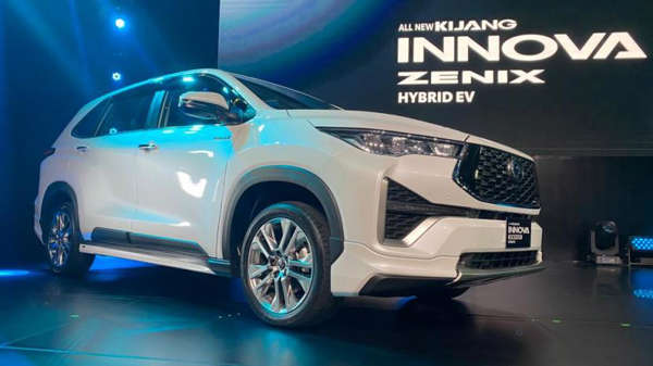 Toyota-Pimpin-Pasar-Otomotif-Nasional-dengan-Dukungan-Produk-Mobil-Hybrid