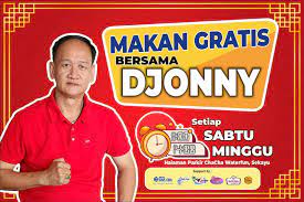 Djonny Beri Bantuan Makan Gratis Pada Setiap Akhir Pekan