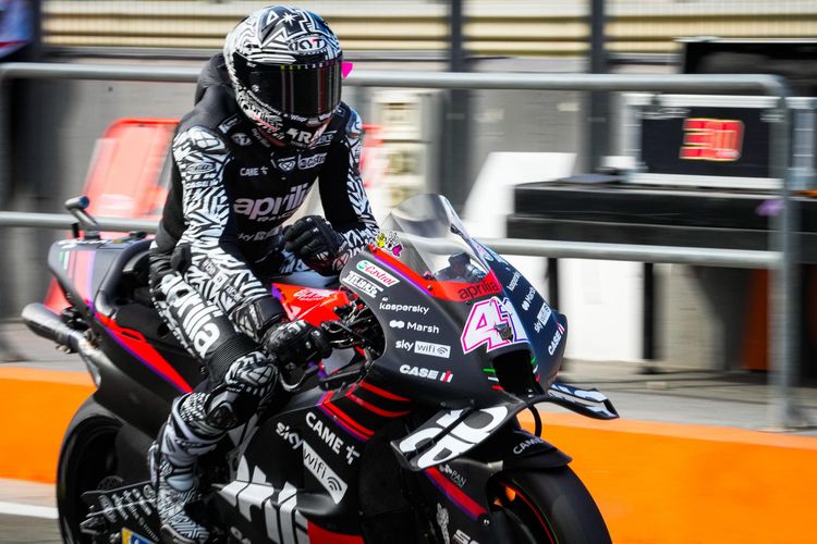 Aleix-Espargaro-Diyakini-Akan-Tampil-Hebat-Di-MotoGP-2023.jpg