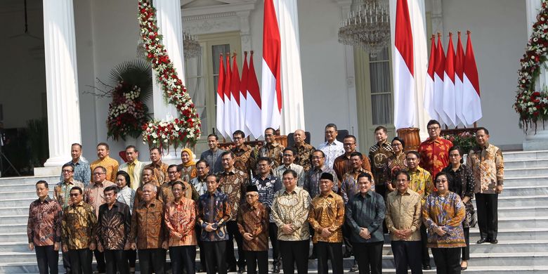 Beri Respon Santai Soal Reshuffle di 2023, Jokowi