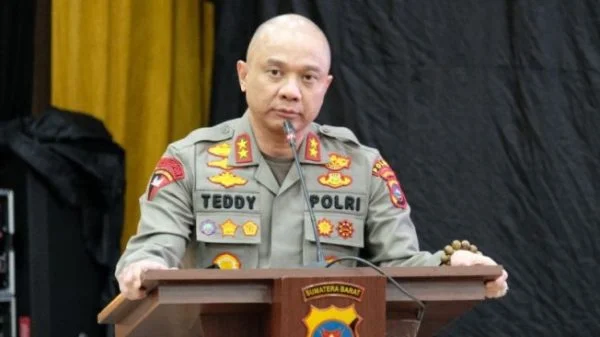 Sidang-Perdana-Kasus-Narkoba-Irjen-Teddy-Minahasa-Digelar-Hari-Ini-Terancam-Hukuman-Mati